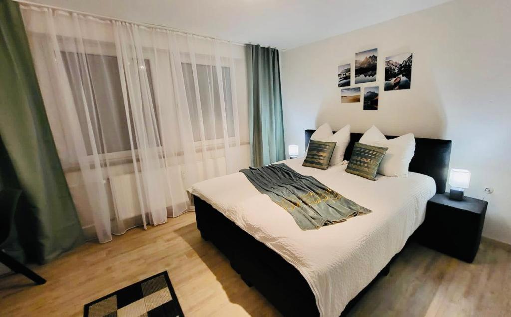 4Rooms Central-Modern Near Mtu With Balcony, The Beach By Lakescape Fewos FDH Kültér fotó